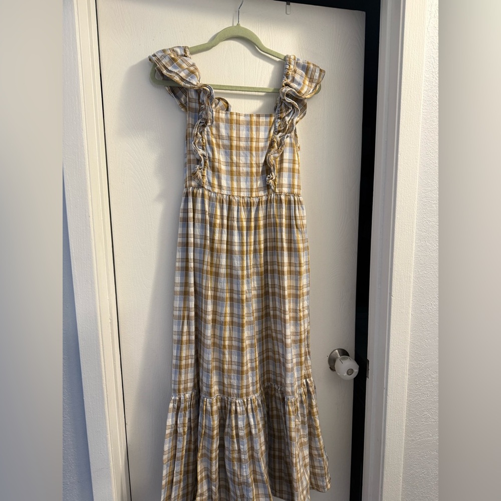 EUC Madewell Ruffle-Sleeve Tiered Midi Dress in Plaid Size L